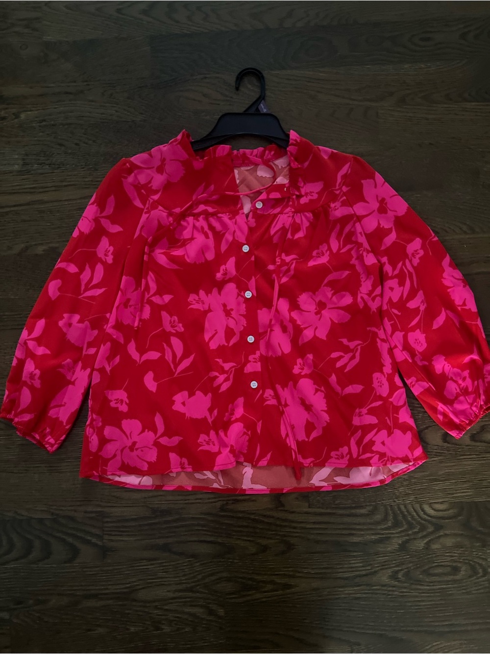 Women's Pink Floral Button-Front Blouse